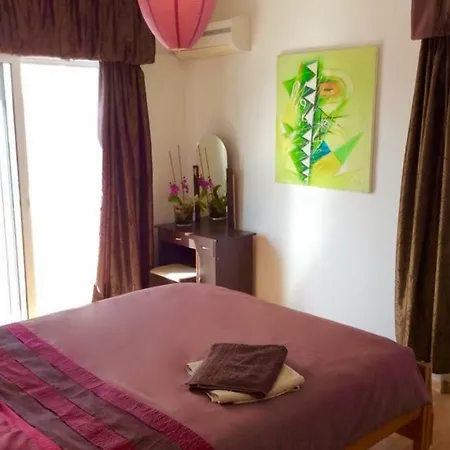 Vizantium Penthouse لارنكا